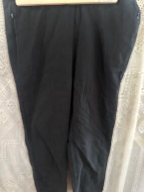 Classic Black Women's Skinny Pants